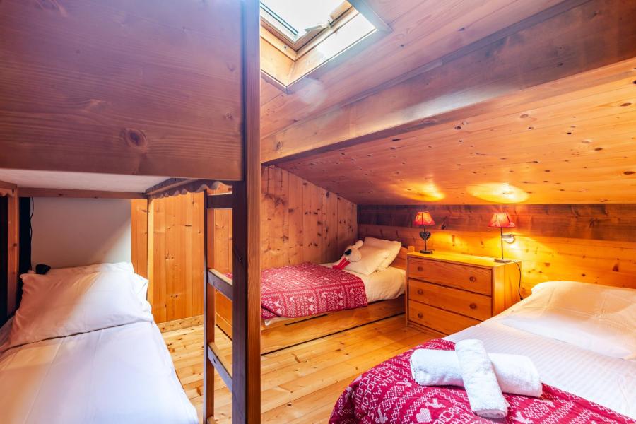 Holiday in mountain resort 5 room duplex chalet 11 people - Chalet Au Fil de L'Eau - Morzine - Bedroom