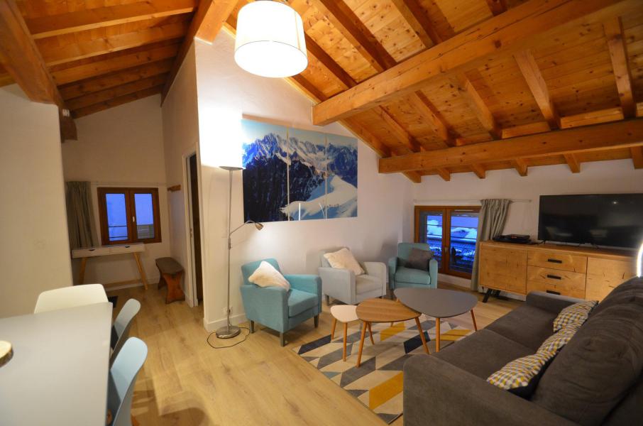 Holiday in mountain resort 3 room apartment 4 people (1) - Chalet Barthélémy - Saint Martin de Belleville - Living room