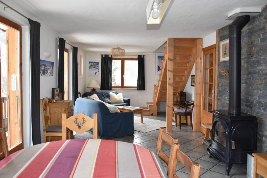 Holiday in mountain resort 5 room duplex chalet 8 people - Chalet Bas de Chavière - Pralognan-la-Vanoise - Living room