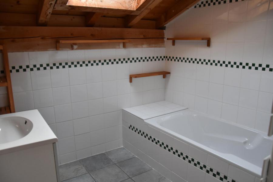 Vacances en montagne Chalet duplex 5 pièces 8 personnes - Chalet Bas de Chavière - Pralognan-la-Vanoise - Salle de bain