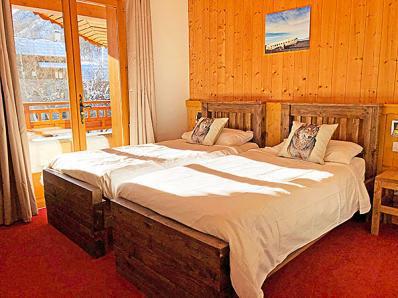 Holiday in mountain resort Chalet Bettaix CLI01 Le Lichen - Les Menuires - Single bed