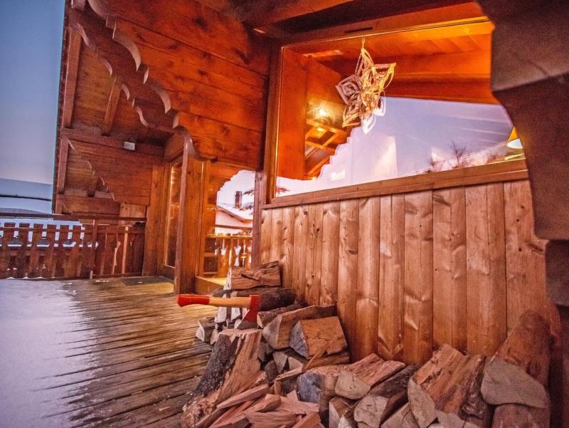 Holiday in mountain resort 8 room chalet 15 people - Chalet Bettaix Rose - Les Menuires - Terrace