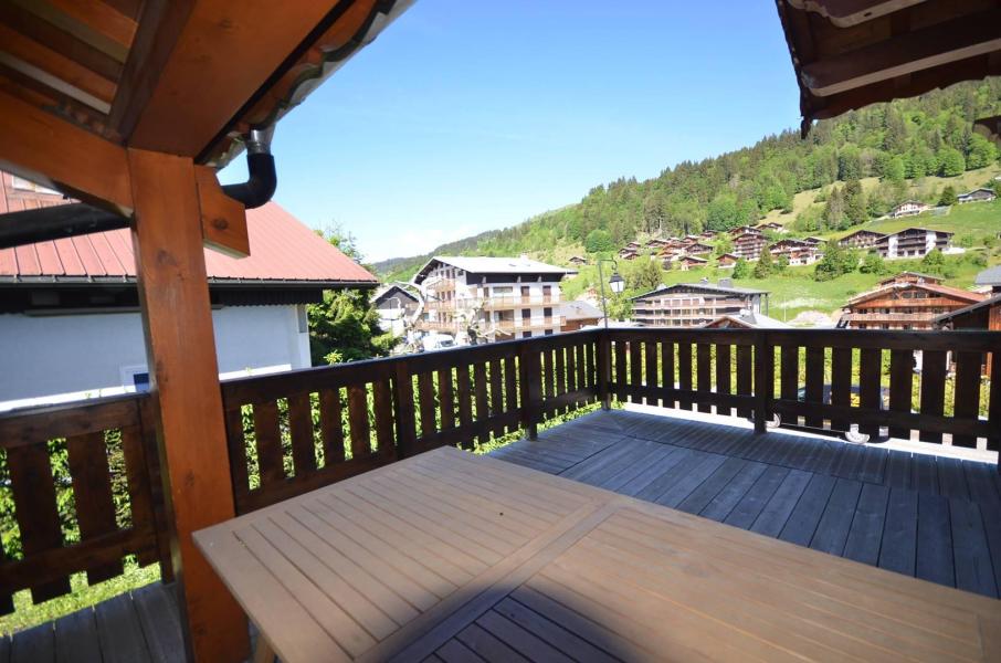 Vakantie in de bergen Appartement duplex 5 kamers 10 personen - Chalet Blanc - Les Gets - Terras