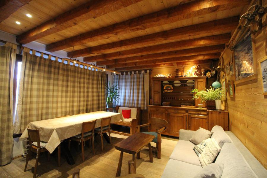 Holiday in mountain resort 4 room apartment 8 people (1P) - Chalet Bobech - Tignes - Living room