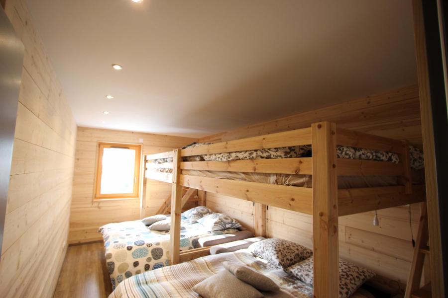 Vakantie in de bergen Chalet duplex 5 kamers 12 personen - Chalet Bonhomme - Chamrousse - Tussenverdieping 2 persoonsbed