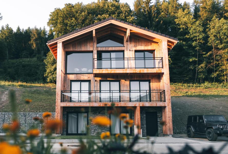 Wynajem na narty Domek górski triplex 6 pokojowy  dla 10 osób (Boreal) - Chalet Boreal - Montalbert - Na zewnątrz latem