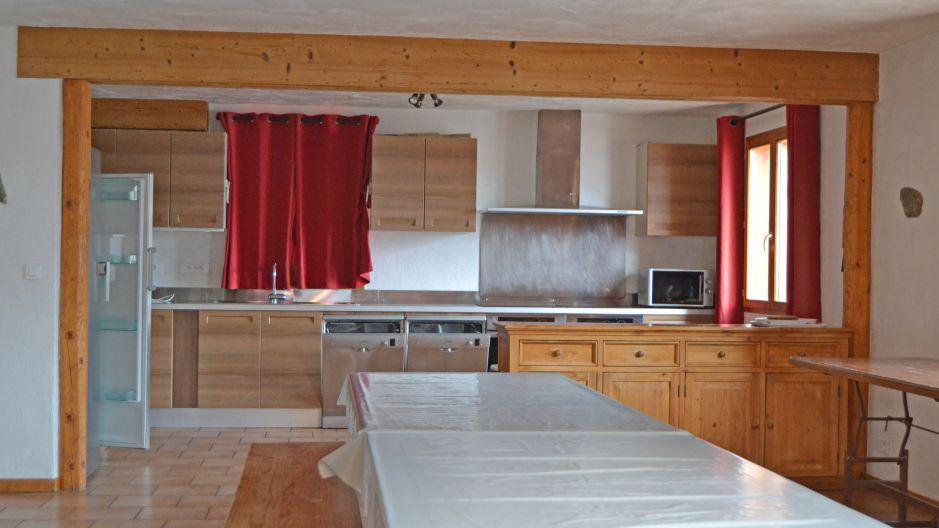 Holiday in mountain resort Chalet Brequin - Les Menuires - Open-plan kitchen