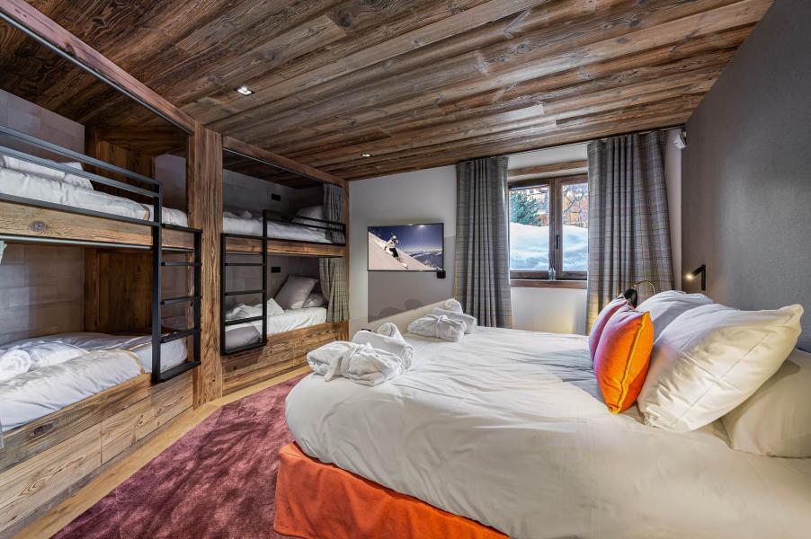 Holiday in mountain resort 7 room chalet 14 people - Chalet Carcentina - Courchevel - Bedroom