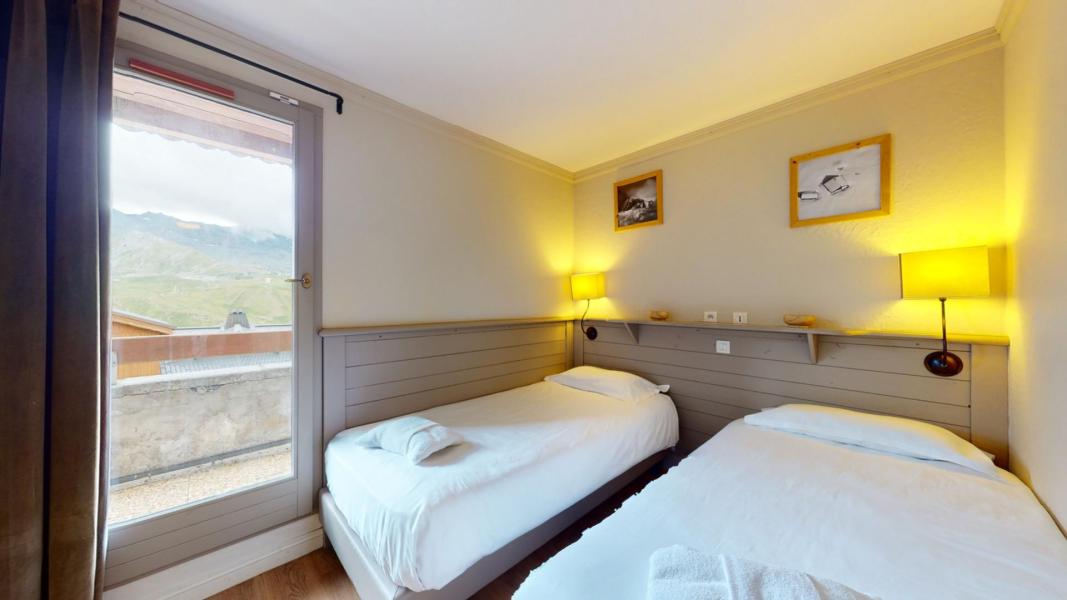 Holiday in mountain resort Chalet Chamois - Val Thorens - Bedroom