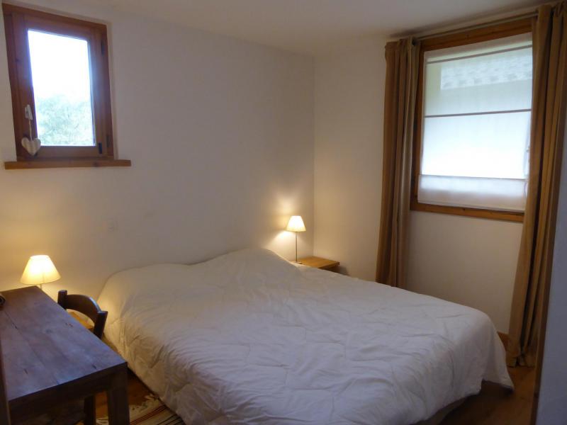 Holiday in mountain resort 5 room duplex chalet 8 people - Chalet Champelet - Les Contamines-Montjoie - Bedroom