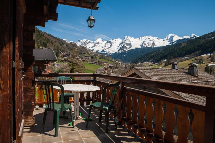 Vacanze in montagna Appartamento su due piani 5 stanze per 8 persone - Chalet Chant'line - Le Grand Bornand - Balcone