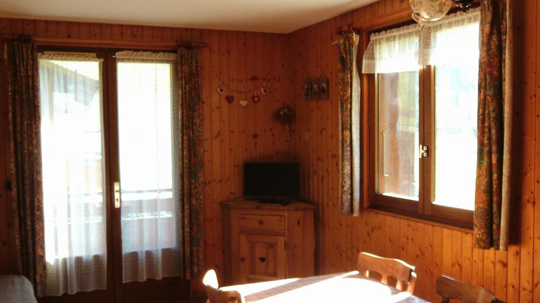 Vakantie in de bergen Appartement 3 kamers 6 personen (4) - Chalet Charvin - Le Grand Bornand - Woonkamer