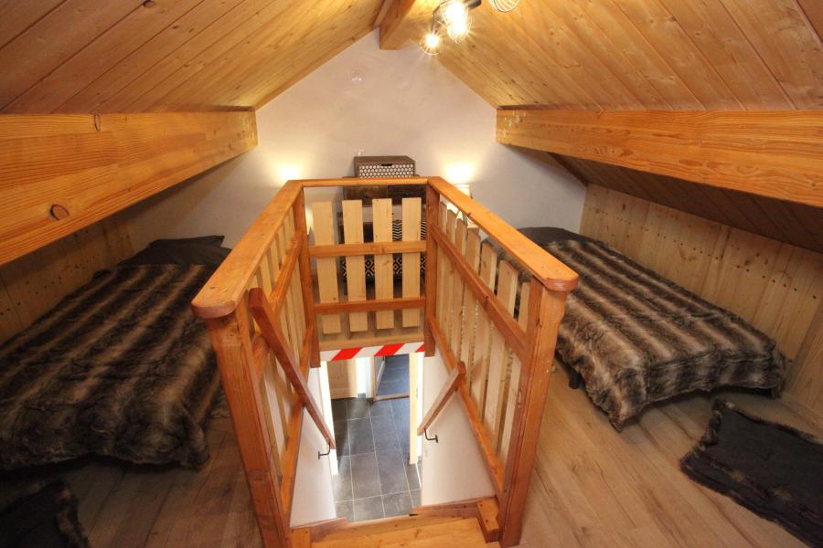 Holiday in mountain resort 3 room duplex chalet 8 people - Chalet Chez Tom - La Toussuire - Mezzanine