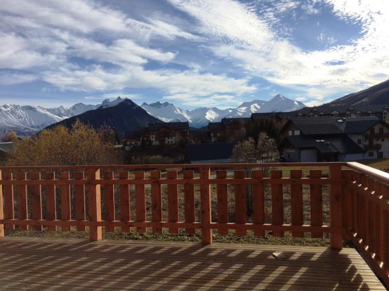 Vacances en montagne Chalet Chez Tom - La Toussuire - Balcon