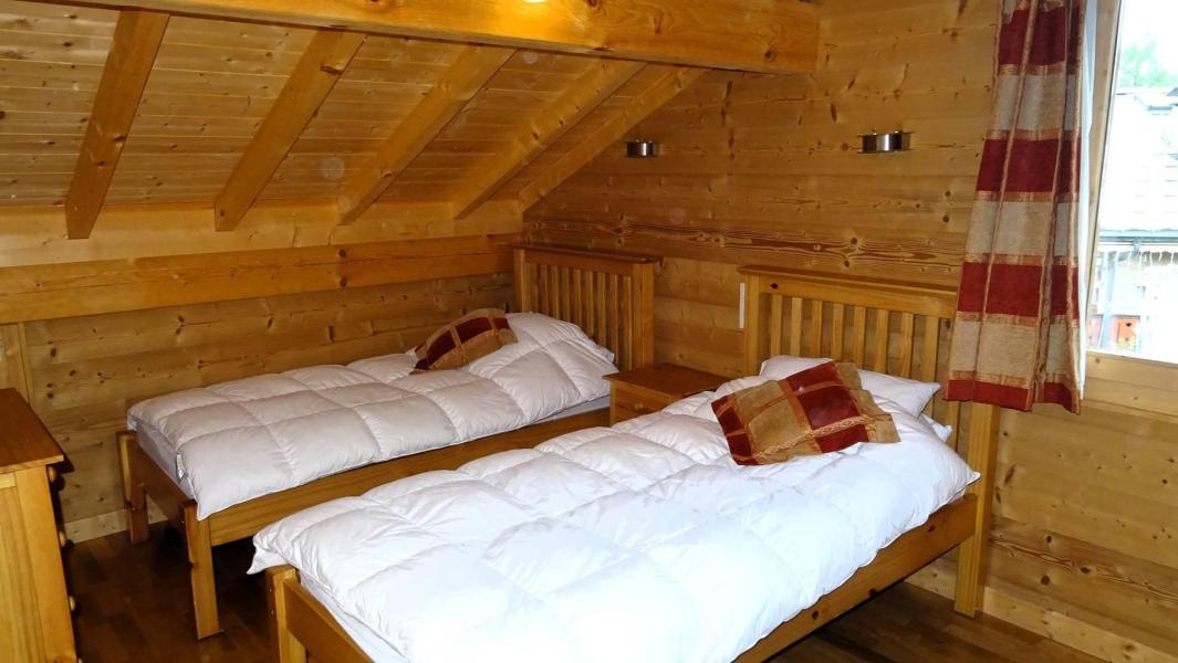 Holiday in mountain resort 5 room chalet 8 people - Chalet Chien Noir - Les Gets - Bedroom