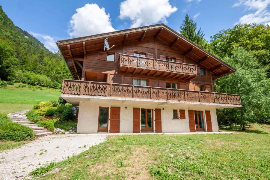 Rent in ski resort 6 room triplex chalet 14 people - Chalet Clairvaux - Morzine - Summer outside
