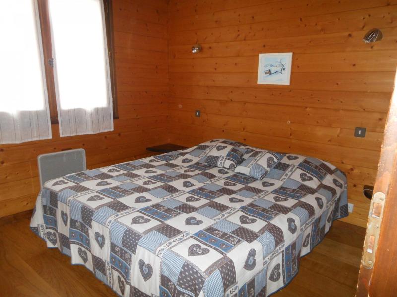 Holiday in mountain resort 6 room duplex chalet 10 people - Chalet Clefs des Pistes - Le Grand Bornand - Bedroom