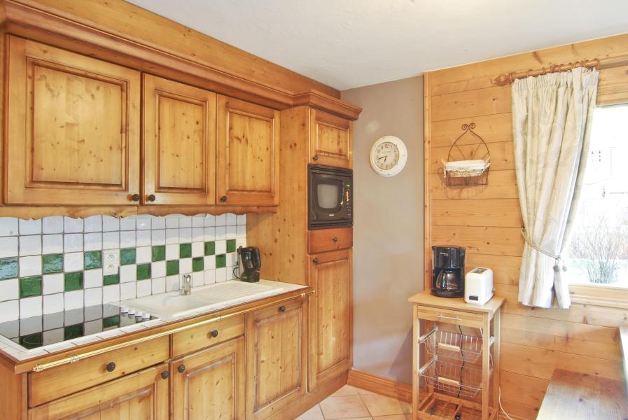 Holiday in mountain resort 3 room apartment 6 people - Chalet Clos des Etoiles - Chamonix - Kitchen