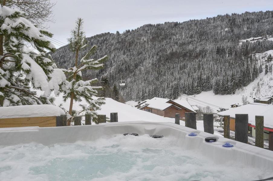 Vakantie in de bergen Chalet 5 kamers 8 personen - Chalet Cocoon - Les Gets - Jacuzzi