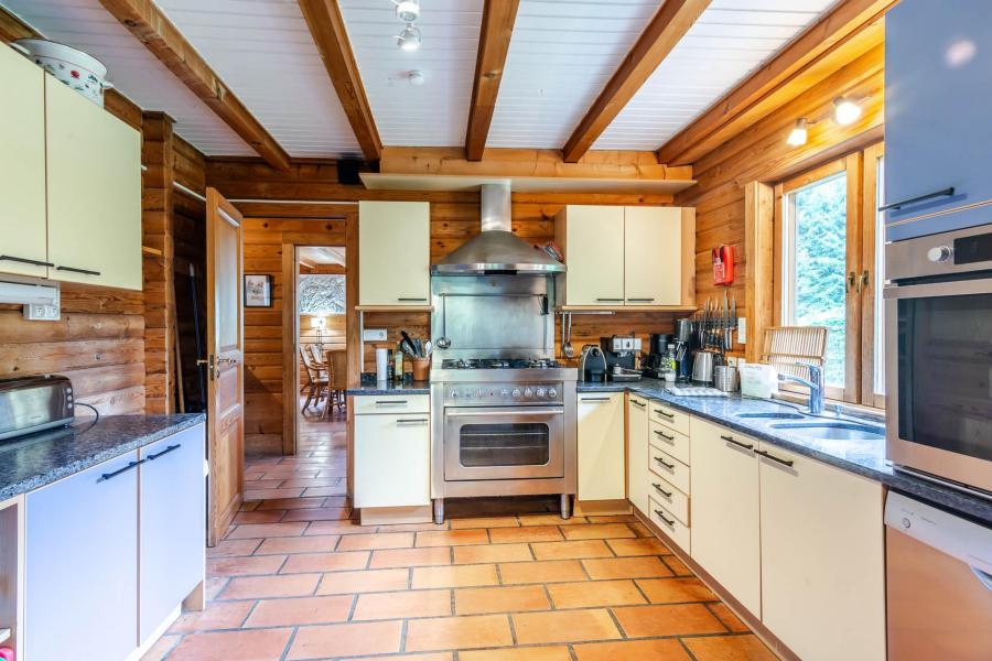 Holiday in mountain resort 10 room chalet 10 people - Chalet Copains - Morzine - Kitchen