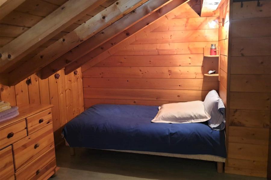 Holiday in mountain resort 3 room apartment 5 people - CHALET COSY - Morzine