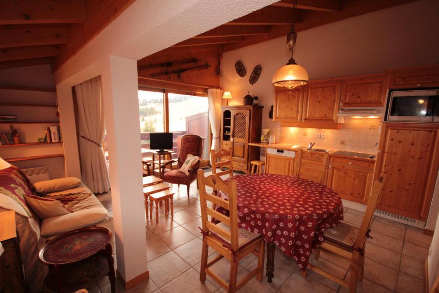 Urlaub in den Bergen 3-Zimmer-Holzhütte für 6 Personen (615) - Chalet Cristal 6 - Les Saisies - Wohnzimmer