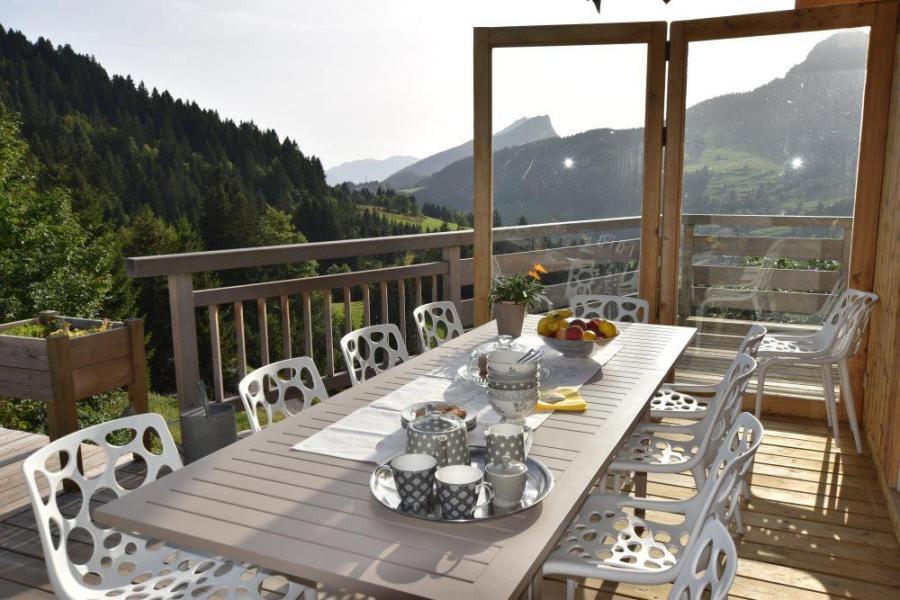 Urlaub in den Bergen Triplex-Chalet 6 zimmer 11 Personnen - Chalet d'Anne - Le Grand Bornand - Terrasse