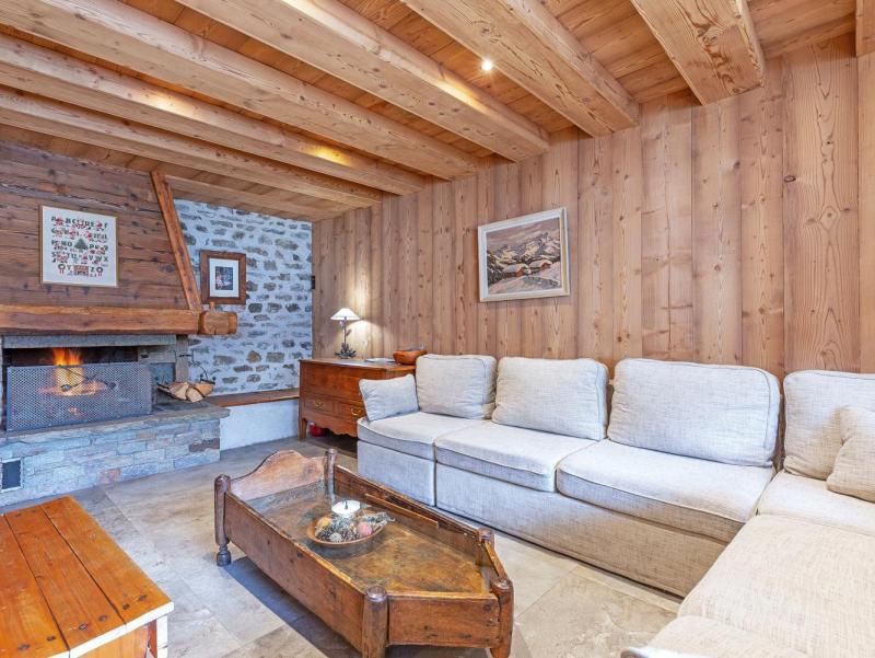 Holiday in mountain resort Chalet de Claude - Peisey-Vallandry - Living room