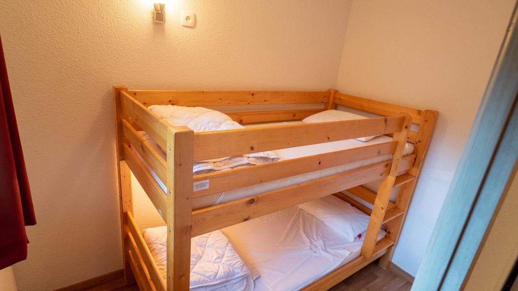 Holiday in mountain resort 2 room apartment 4 people (03) - Chalet de Florence - Valfréjus - Bedroom