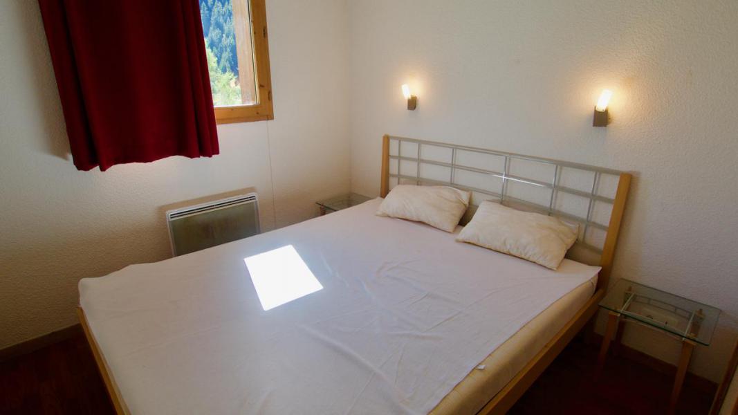 Holiday in mountain resort 2 room apartment sleeping corner 6 people (202) - Chalet de Florence - Valfréjus - Bedroom