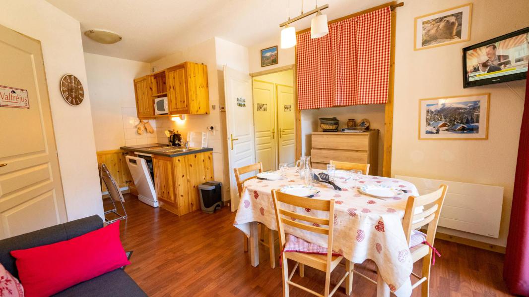 Urlaub in den Bergen 2-Zimmer-Holzhütte für 4 Personen (105) - Chalet de Florence - Valfréjus - Wohnzimmer