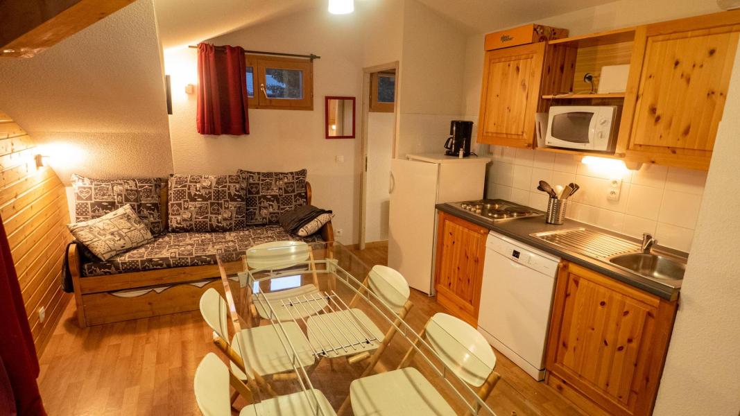 Holiday in mountain resort 3 room apartment sleeping corner 8 people (43) - Chalet de Florence - Valfréjus - Living room
