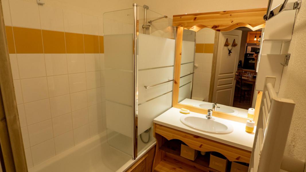 Vacances en montagne Appartement 2 pièces 4 personnes (206) - Chalet de Florence - Valfréjus - Salle de bains