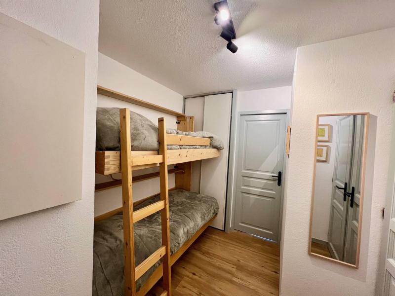 Holiday in mountain resort 2 room apartment sleeping corner 4 people (8) - Chalet de l'Arvette - Valloire - Bunk beds