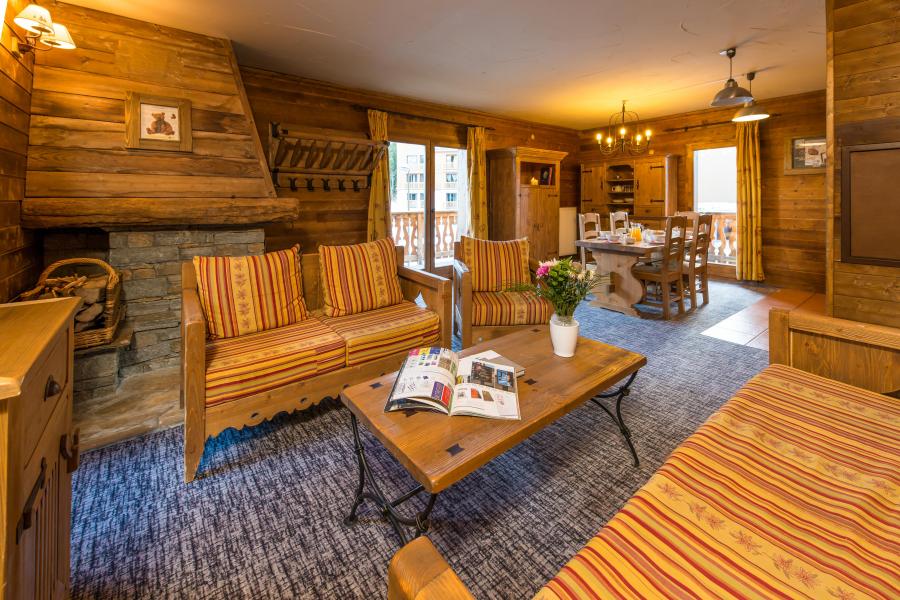 Holiday in mountain resort 4 room apartment 6-8 people - Chalet de l'Ours - Les Arcs - Living room