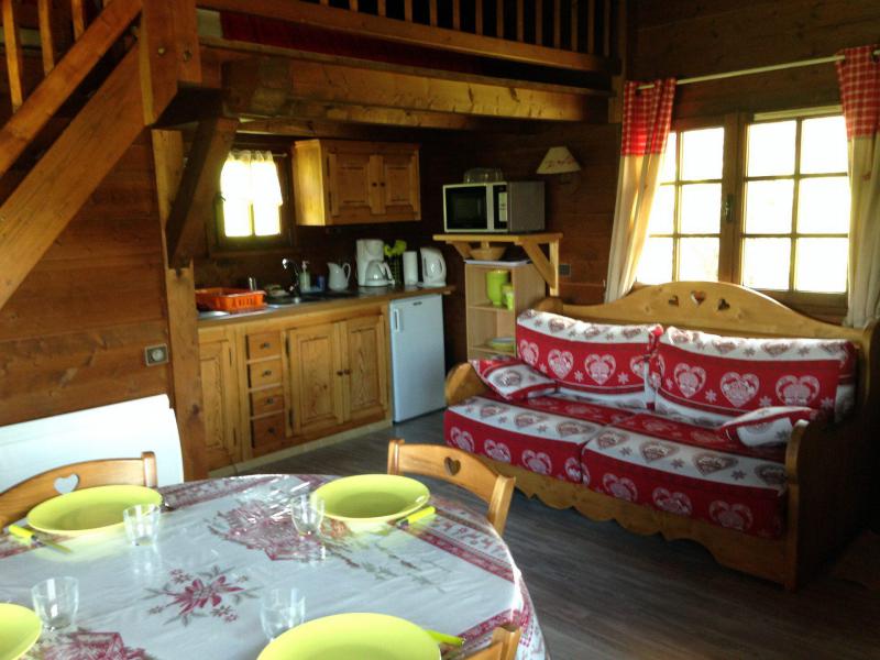 Vakantie in de bergen Chalet 1 kamers mezzanine 4 personen - Chalet de la Princesse - Combloux - Woonkamer