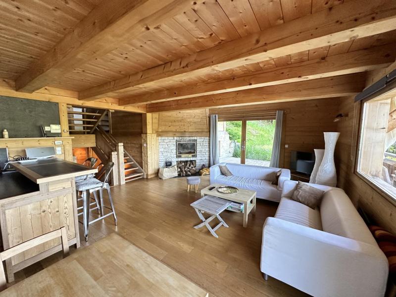 Holiday in mountain resort 4 room triplex chalet 10 people - Chalet Des Bois - Villard de Lans - Living room