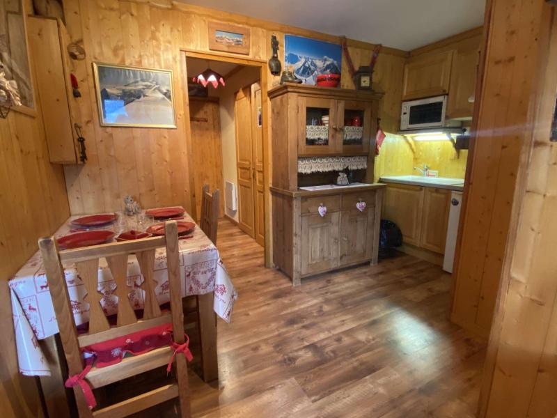 Vacaciones en montaña Apartamento 2 piezas cabina para 4 personas (B06) - CHALET DU CHARVIN - Praz sur Arly - Alojamiento