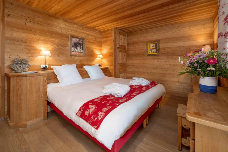 Holiday in mountain resort Chalet Ecureuil - Alpe d'Huez - Bedroom