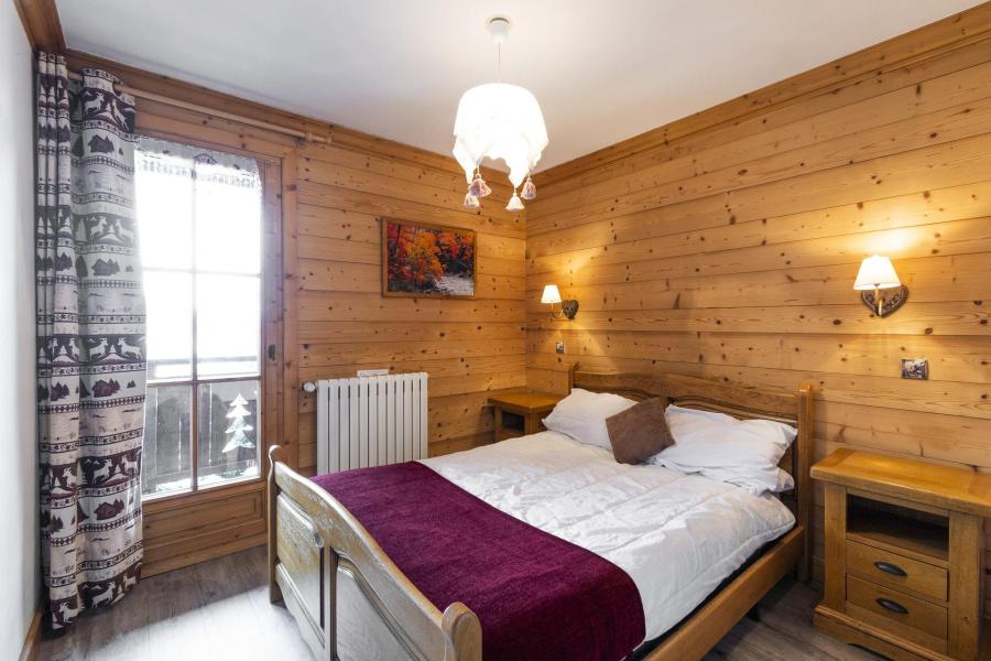 Holiday in mountain resort 6 room chalet 8 people - Chalet Estive - Courchevel - Bedroom