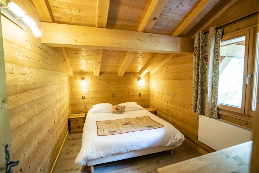 Holiday in mountain resort 7 room triplex chalet 15 people - Chalet Etagne - Châtel - Bedroom