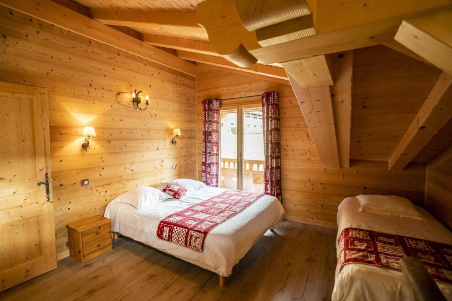 Holiday in mountain resort 7 room triplex chalet 15 people - Chalet Etagne - Châtel - Bedroom