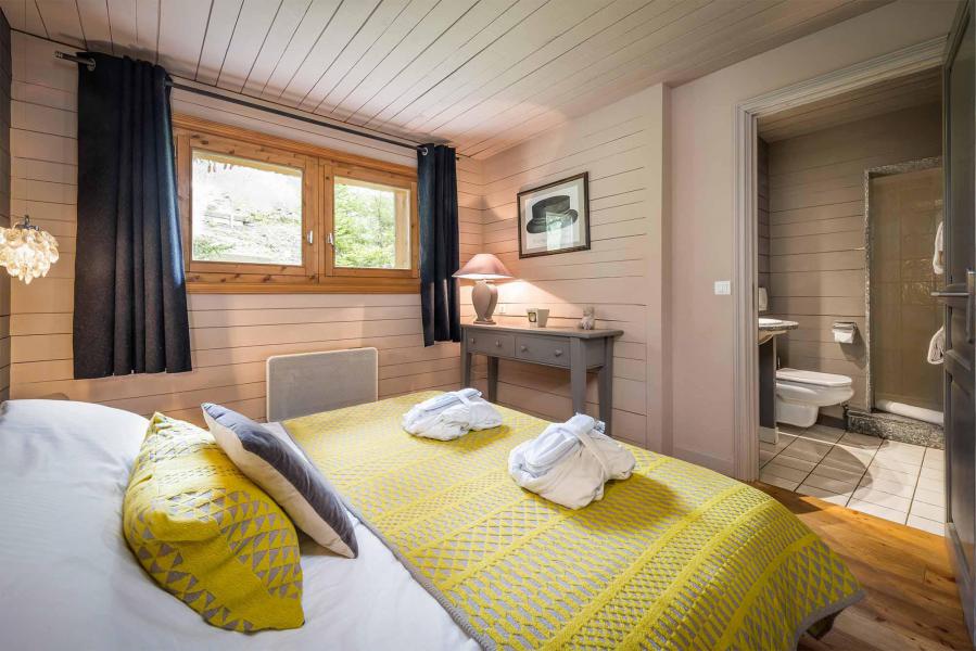 Holiday in mountain resort Chalet Etienne - Méribel - Bedroom