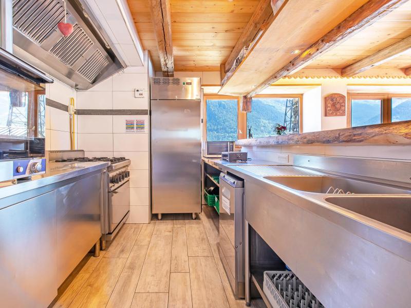 Holiday in mountain resort Chalet Farmhouse - Les Arcs - Kitchenette