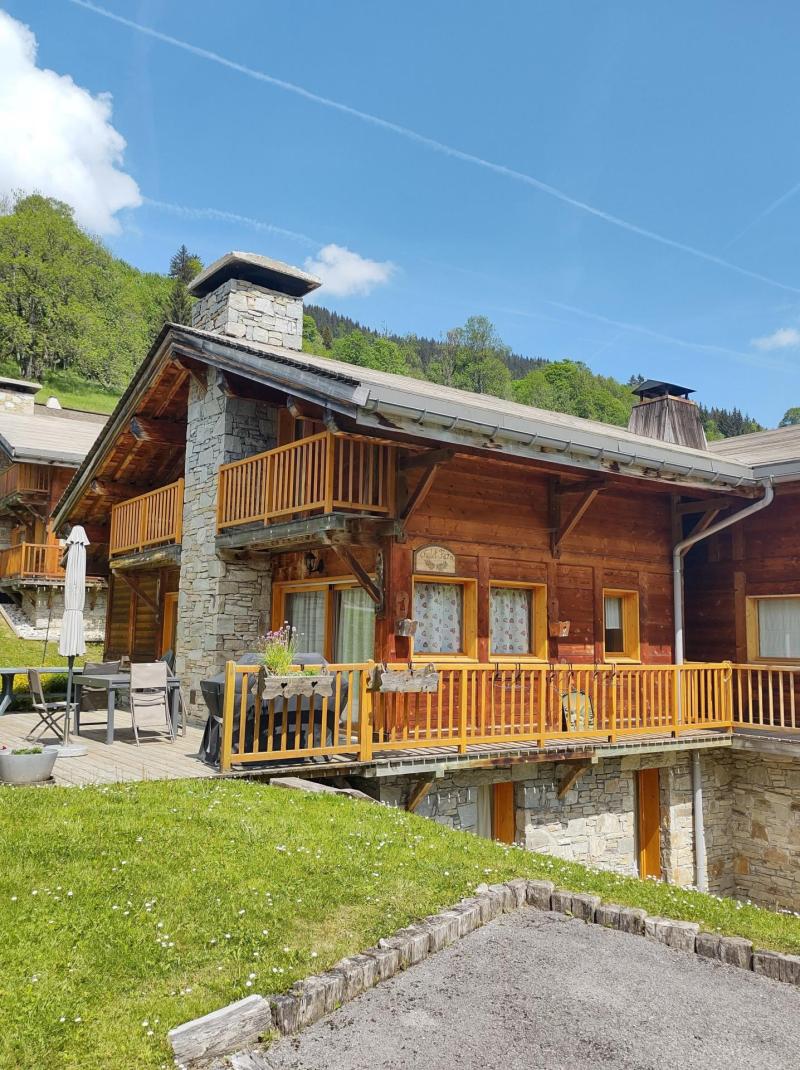 Holiday in mountain resort 5 room chalet 8 people - Chalet Fern - Les Gets - Summer outside