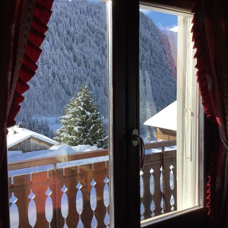 Holiday in mountain resort 3 room apartment 6 people (2) - Chalet FLEURS DES CHAMPS - Châtel - Balcony