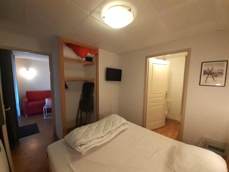 Holiday in mountain resort 3 room apartment sleeping corner 8 people (1-28) - Chalet Florence - Valfréjus - Bedroom