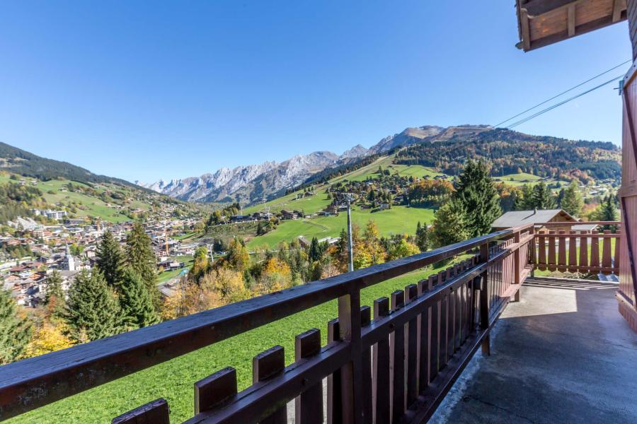 Vacanze in montagna Chalet su 2 piani 5 stanze per 8 persone - Chalet Forêt - La Clusaz - Balcone