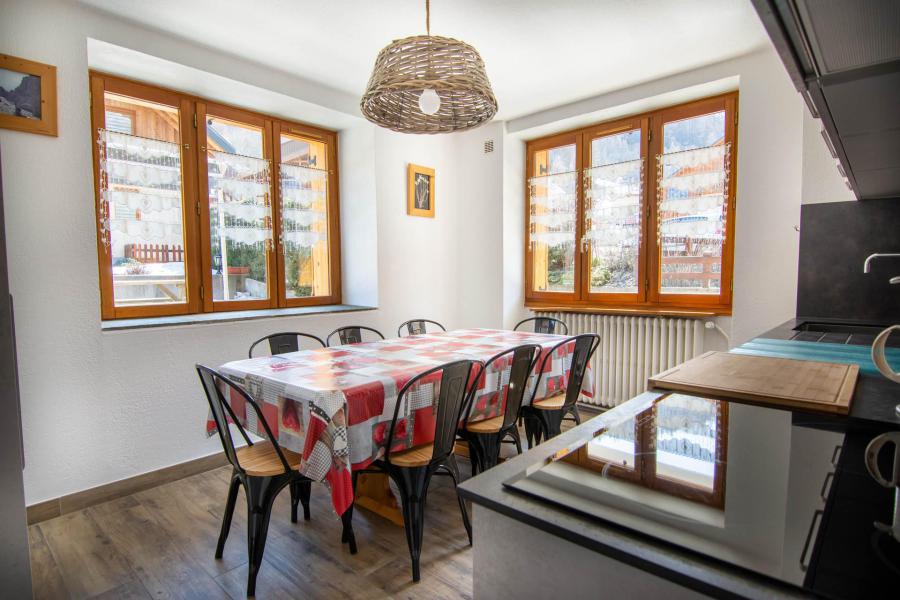 Urlaub in den Bergen 3-Zimmer-Appartment für 8 Personen (1) - Chalet Gilbert Collet - Valloire - Wohnzimmer