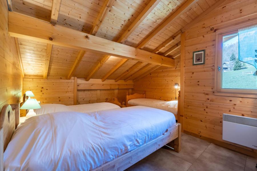 Wakacje w górach Chalet duplex mitoyen 5 pièces 9 personnes - Chalet Gotty Joly L'Bele - La Clusaz - Pokój